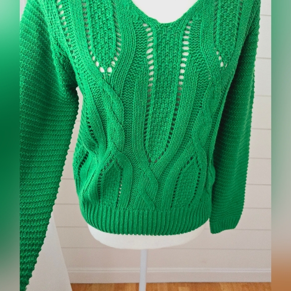 Ivy Rose Candy Apple Green Cable Knit Pullover Sweater size M - Picture 6 of 8